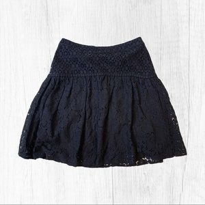 LOFT black lace mini skirt size 00P NWT
